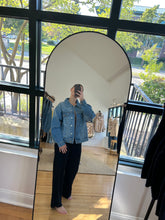 Load image into Gallery viewer, Talk of the Town Jacket