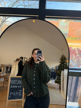 Load image into Gallery viewer, Holiday Homeward Bound Sweater